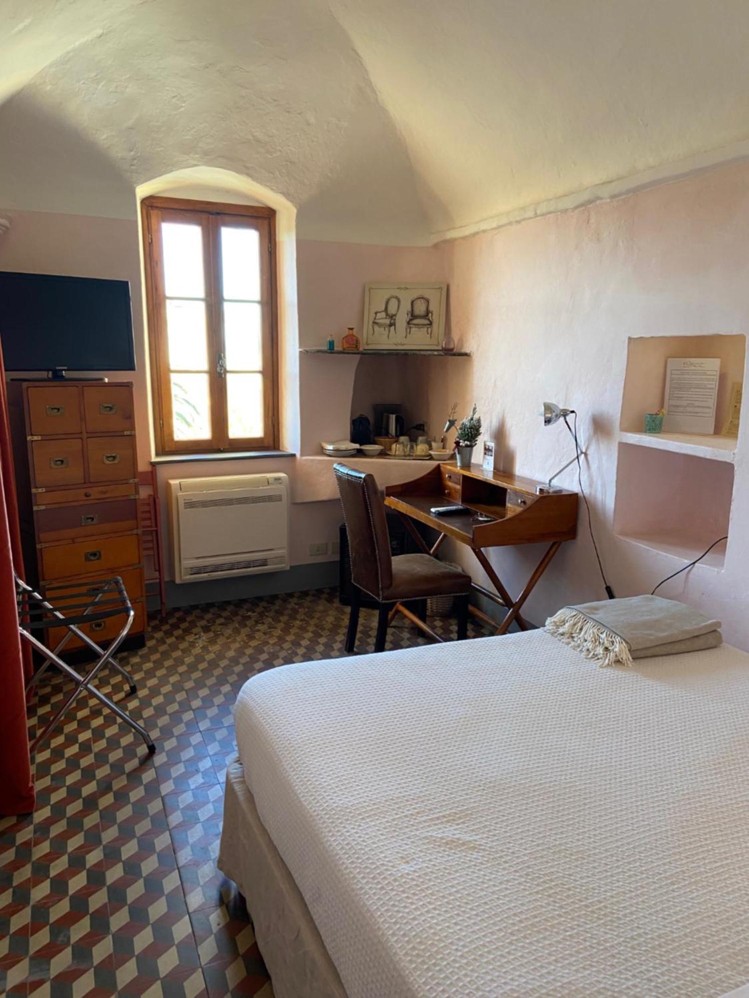 Dormiusa Bordighera Kültér fotó